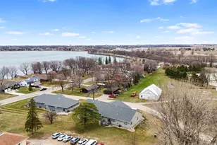 1207 S Shore Dr, Worthington, MN 56187 - Photo 44
