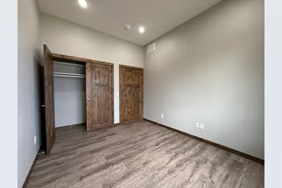 1207 S Shore Drive, Worthington, MN 56187 - Photo 12