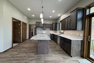 1207 S Shore Dr, Worthington, MN 56187 - Photo 18