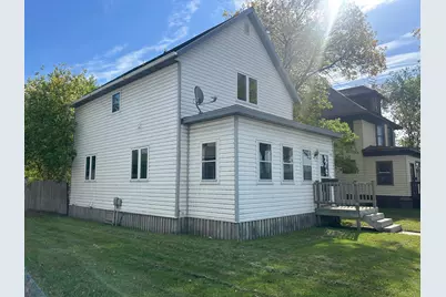 408 Main Avenue N, Thief River Falls, MN 56701 - Photo 2