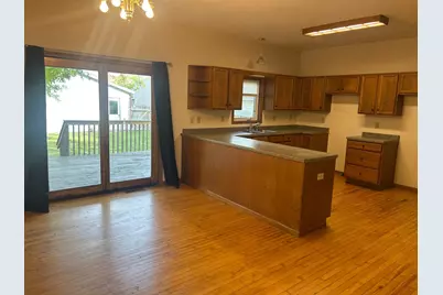 408 Main Avenue N, Thief River Falls, MN 56701 - Photo 14