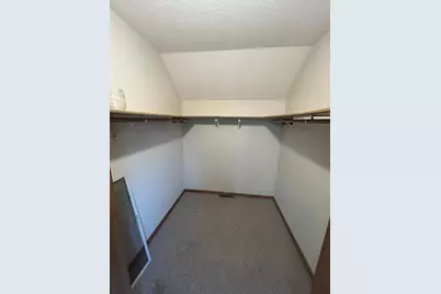 408 Main Avenue N, Thief River Falls, MN 56701 - Photo 30