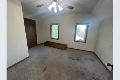 408 Main Avenue N, Thief River Falls, MN 56701 - Photo 24
