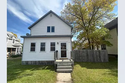 408 Main Avenue N, Thief River Falls, MN 56701 - Photo 1