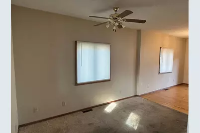 408 Main Avenue N, Thief River Falls, MN 56701 - Photo 12