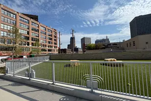 500 Robert St N, Saint Paul, MN 55101 - Photo 40