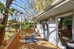 1302 Crestridge Ln N, Eagan, MN 55123 - Photo 56