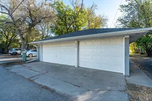 1026 University Dr N, Fargo, ND 58102 - Photo 30