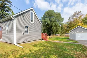 130 Broadway Ave S, Foley, MN 56329 - Photo 8