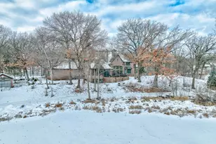 7 Benttree Ct, North Oaks, MN 55127 - Photo 2