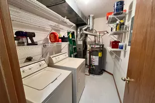 11275 Oregon Cir, Bloomington, MN 55438 - Photo 26