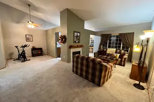 11275 Oregon Cir, Bloomington, MN 55438 - Photo 12