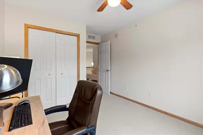 1944 Commonwealth Boulevard #3, Chanhassen, MN 55317 - Photo 20