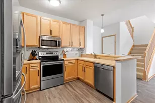 1944 Commonwealth Blvd, Chanhassen, MN 55317 - Photo 4