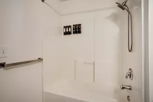 1829 3rd Ave S, Minneapolis, MN 55404 - Photo 32