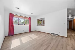 3253 17th Ave S, Fargo,  58103 - Photo 6