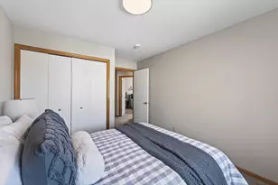 3590 Genevieve Ave N, Oakdale, MN 55128 - Photo 22