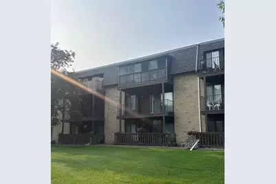 3421 Kent Street #607, Shoreview, MN 55126 - Photo 2