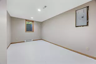 6914 1st St N, Moorhead, MN 56560 - Photo 26