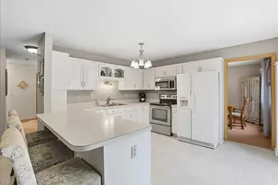 1208 Tierney Dr, New Richmond, WI 54017 - Photo 6