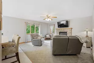 1208 Tierney Dr, New Richmond, WI 54017 - Photo 14