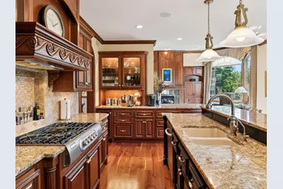 10683 Sonoma Ridge, Eden Prairie, MN 55347 - Photo 18