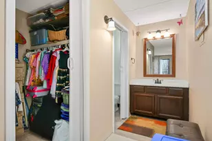 10501 Cedar Lake Rd, Minnetonka, MN 55305 - Photo 20