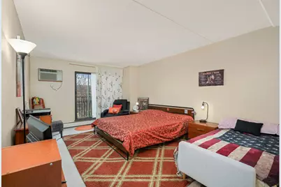 10501 Cedar Lake Rd #420, Minnetonka, MN 55305 - Photo 18