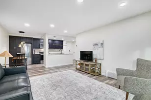 334 Cherokee Ave, Saint Paul, MN 55107 - Photo 6