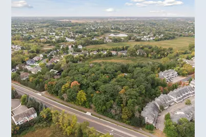 9449 Lawndale Lane N, Maple Grove, MN 55311 - Photo 4