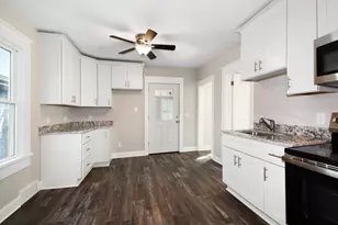 1076 Humboldt Ave, West Saint Paul, MN 55118 - Photo 2