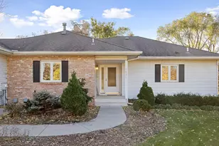 1837 Victoria Rd S, Mendota Heights, MN 55118 - Photo 4