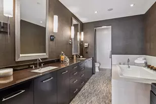 201 S 11th St, Minneapolis, MN 55403 - Photo 34