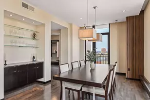 201 S 11th St, Minneapolis, MN 55403 - Photo 30