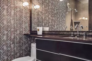 201 S 11th St, Minneapolis, MN 55403 - Photo 42