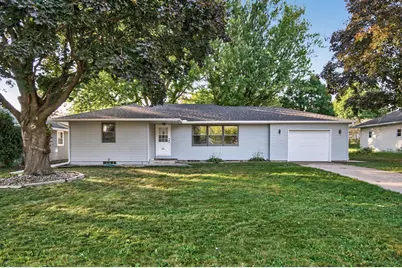 139 Elm Street E, Norwood Young America, MN 55368 - Photo 1