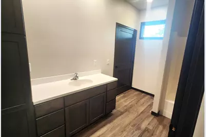 901 7th Ave SW, Pipestone, MN 56164 - Photo 20