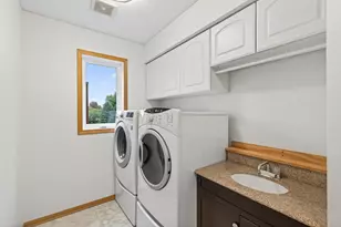 3090 Copper Oaks Draw, Woodbury, MN 55125 - Photo 10