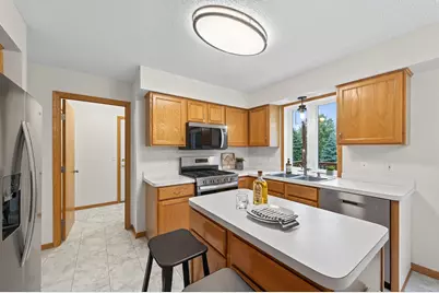 3090 Copper Oaks Draw, Woodbury, MN 55125 - Photo 8