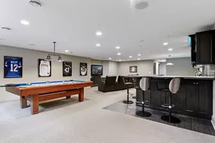 154 Babcock Ln, Wayzata, MN 55391 - Photo 4