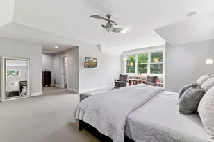 154 Babcock Ln, Wayzata, MN 55391 - Photo 18