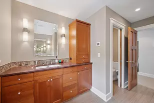 154 Babcock Ln, Wayzata, MN 55391 - Photo 20