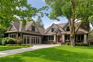 154 Babcock Ln, Wayzata, MN 55391 - Photo 36