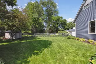 154 Babcock Ln, Wayzata, MN 55391 - Photo 34