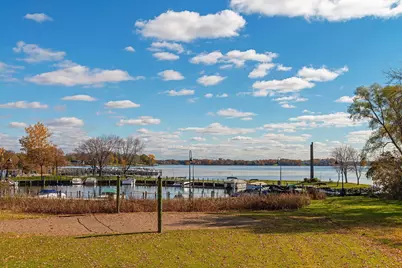 154 Babcock Lane, Wayzata, MN 55391 - Photo 38