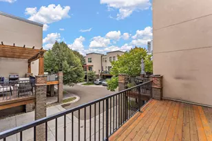 221 NE 1st Ave, Minneapolis, MN 55413 - Photo 42