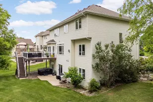 3055 Knollridge Dr NW, Prior Lake, MN 55372 - Photo 4