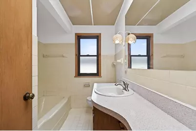 2009 Wheeler Street N, Roseville, MN 55113 - Photo 20