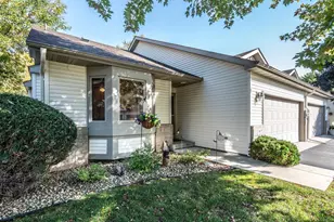 169 Hickory Ct, Farmington, MN 55024 - Photo 2