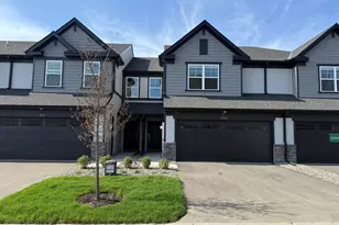 10513 Harbor Ln N, Maple Grove, MN 55369 - Photo 1